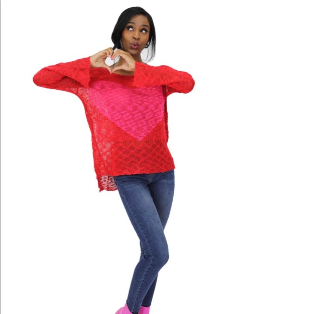 $ FIRM🌷Red & Pink Heart Open Knit Sweater - Picture 6 of 8